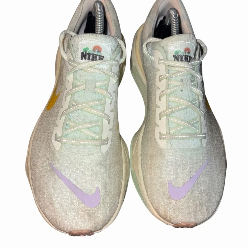Nike zoomx invincible